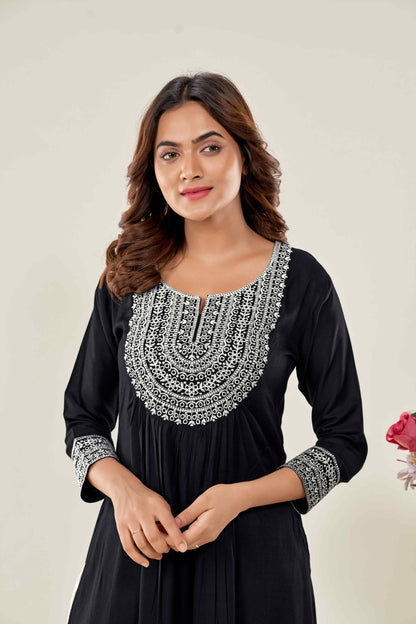 Women Black  Embroidered Viscose Rayon Straight Kurta