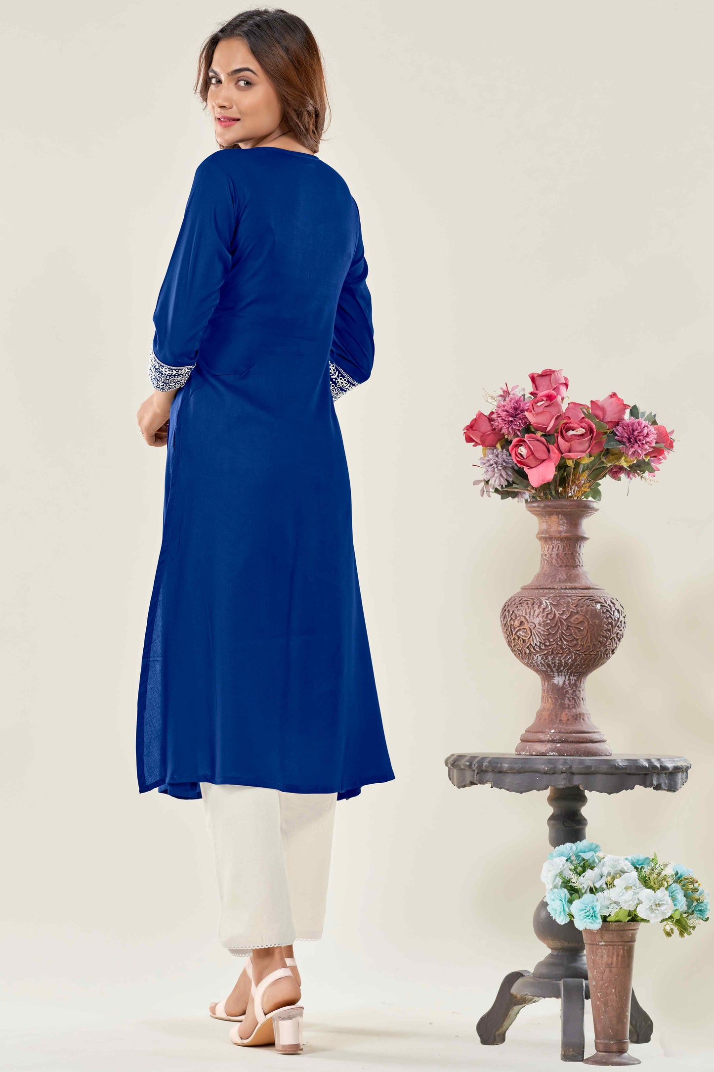 Women T Blue Embroidered Viscose Rayon Straight Kurta