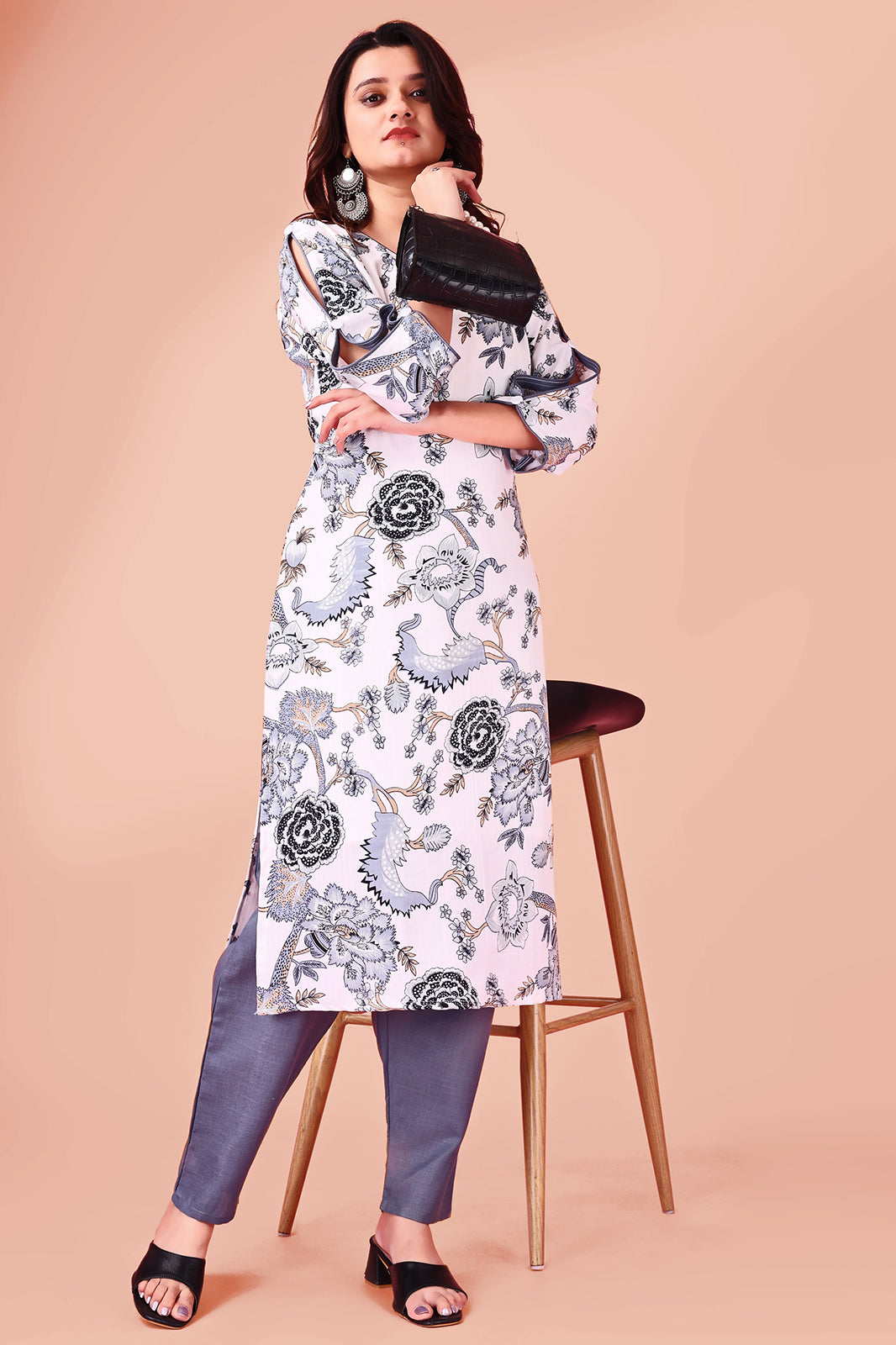 Woman digital printed cotton kurti pant