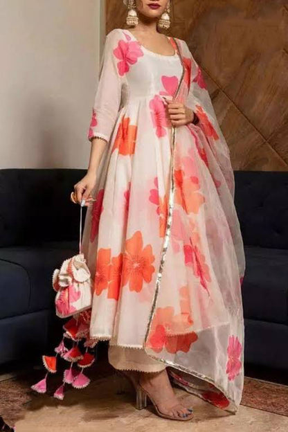 Cream Floral printed kurta with dupatta